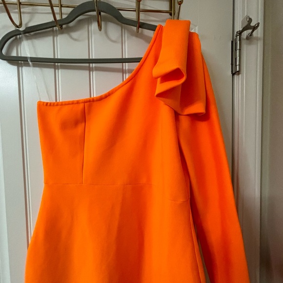 Bella Barnett Orange bodycon dress - Picture 6 of 9